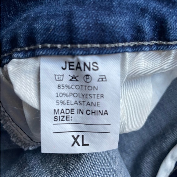 NWOT Angerella Women’s Mid Rise Ripped Jean Denim Shorts Stretchy X-Large XL - Picture 9 of 16